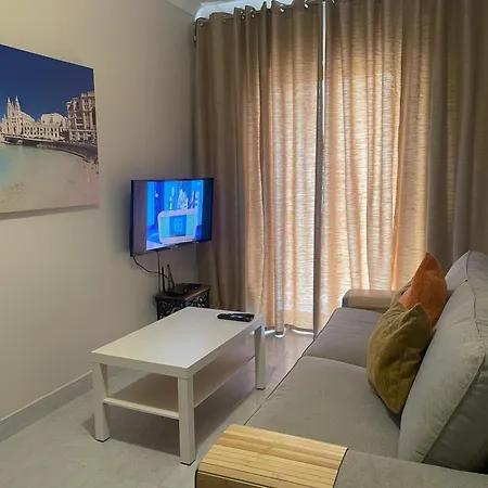 City Center Apartments Mellieħa Buitenkant foto
